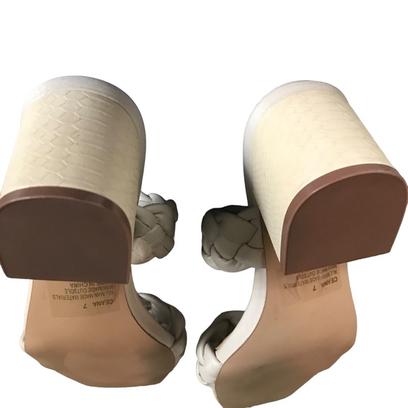 NWT. Yellow Box Ceana Bone slip on heels Would be great for Spring & Summer! 🌸 - Picture 3 of 9